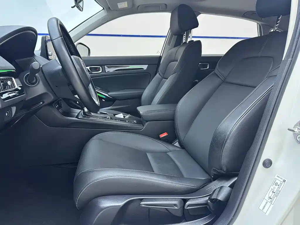 Honda Civic — фото 7