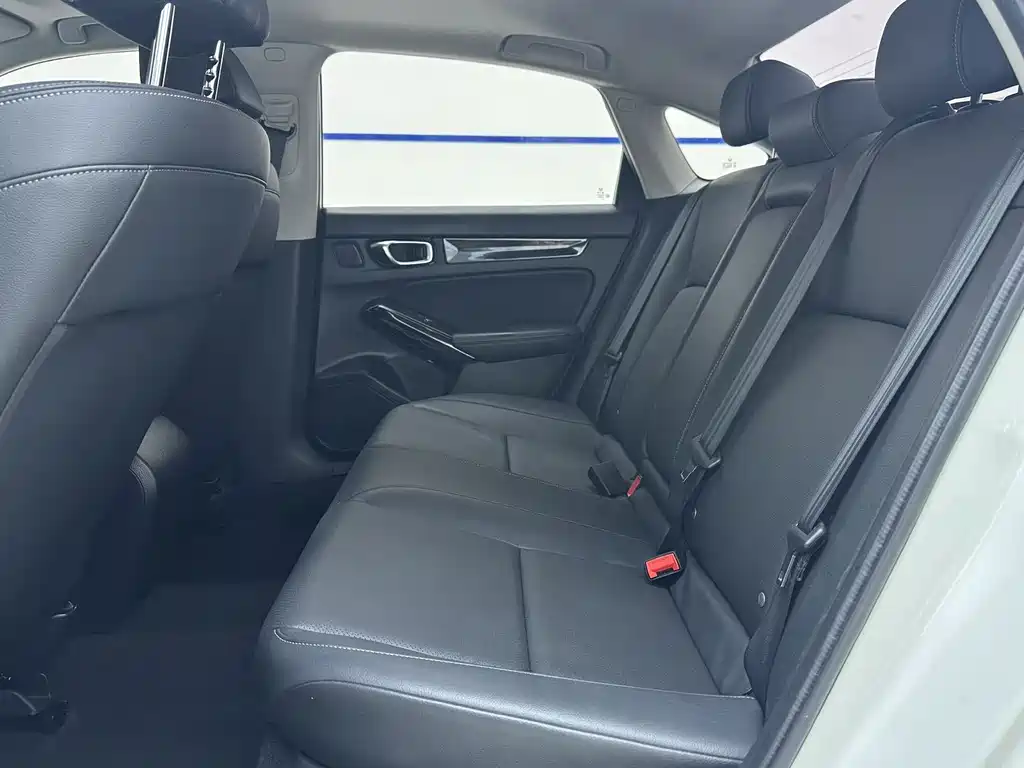 Honda Civic — фото 9