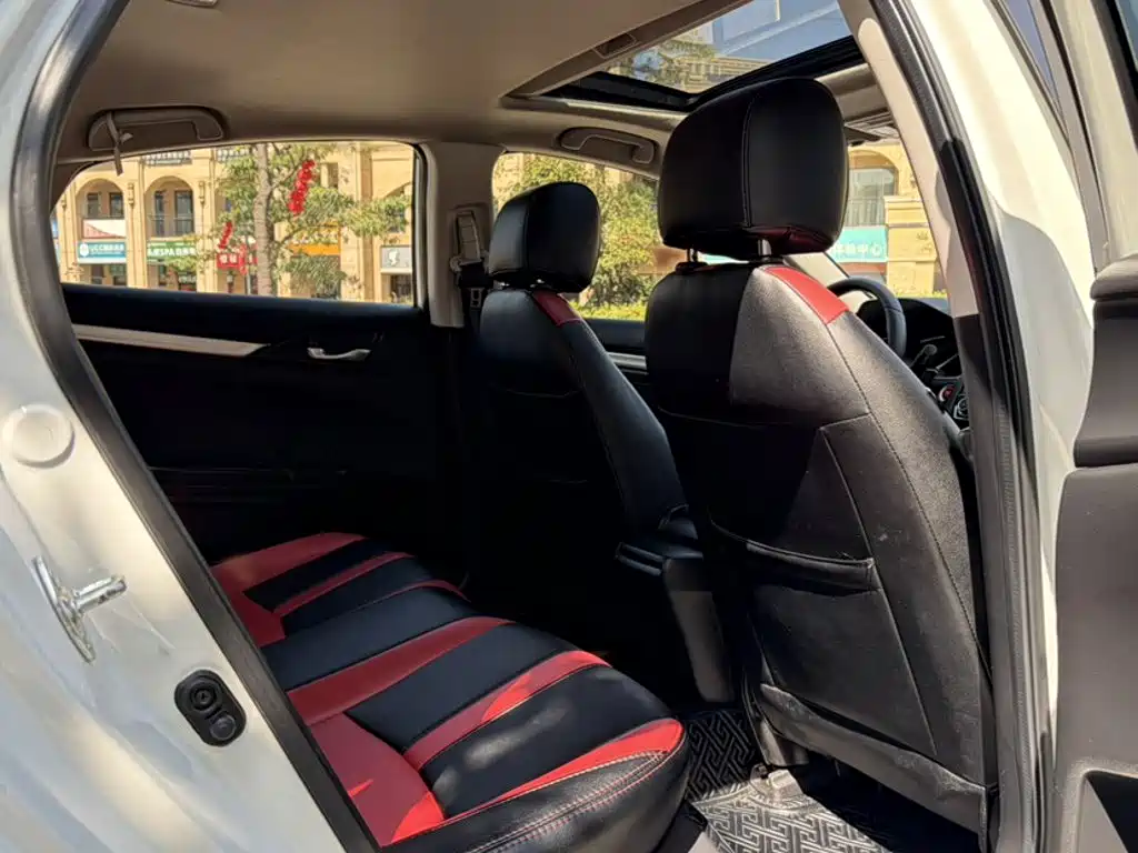 Honda Civic — фото 6