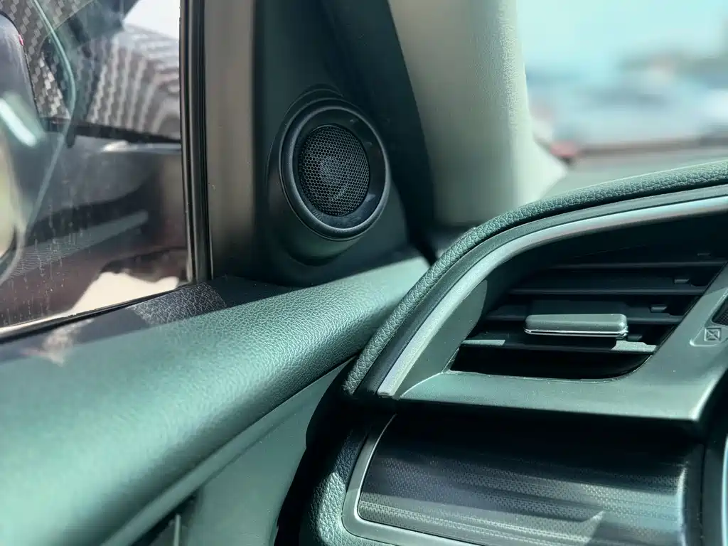 Honda Civic — фото 24
