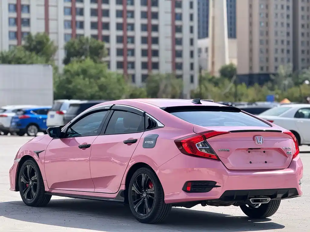 Honda Civic — фото 7