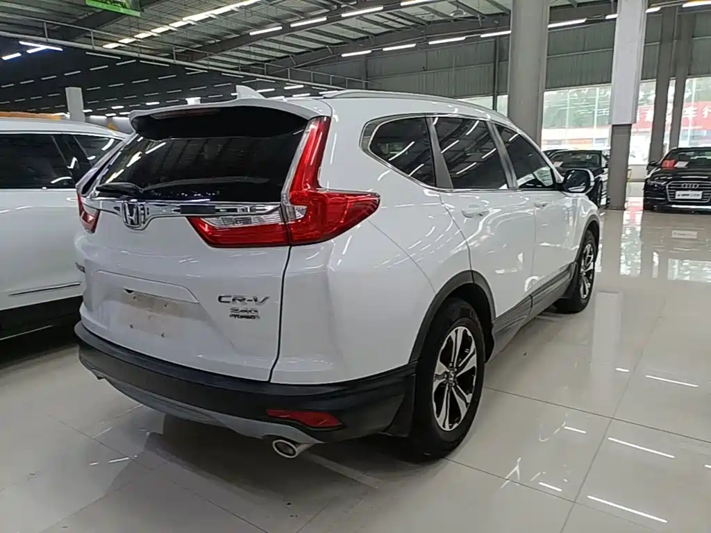 Honda CR-V — фото 7