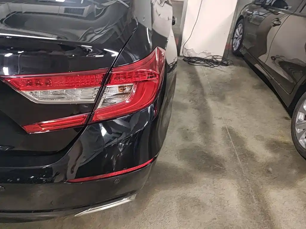 Honda Accord — фото 8