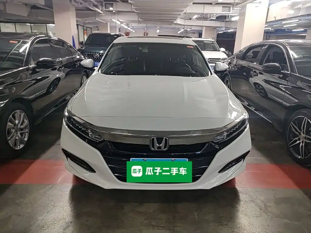 Honda Accord — фото 3