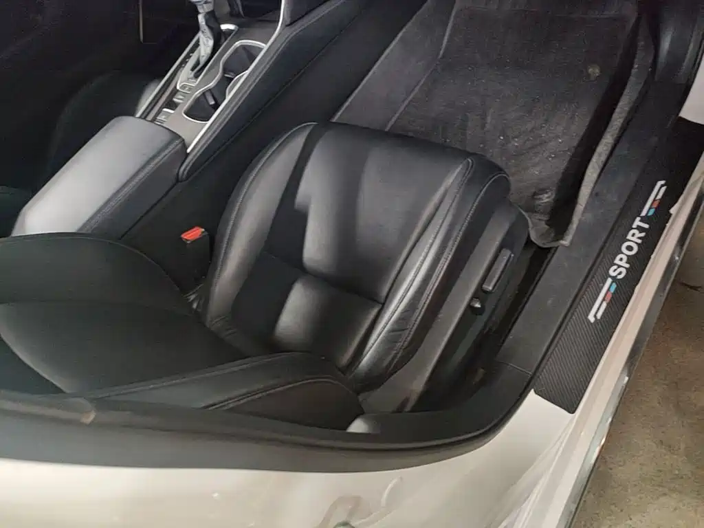Honda Accord — фото 25
