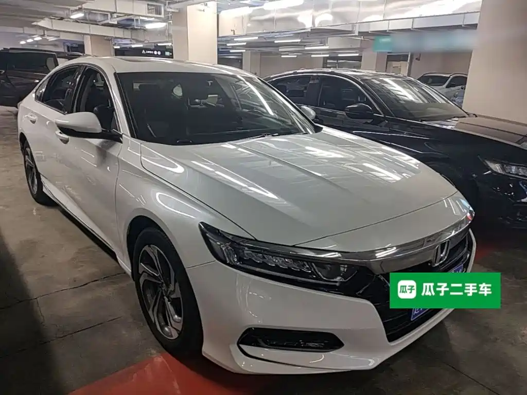 Honda Accord — фото 4