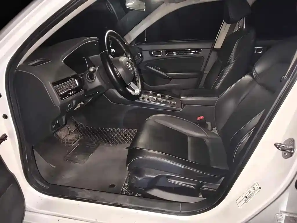 Honda Civic — фото 3