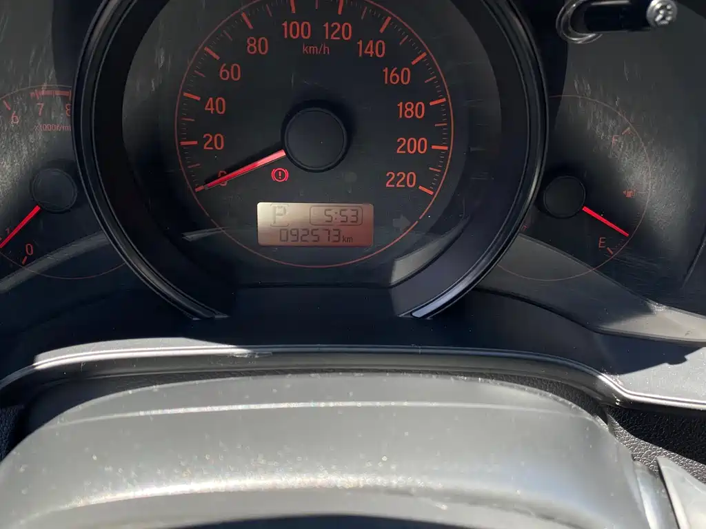 Honda Fit — фото 12