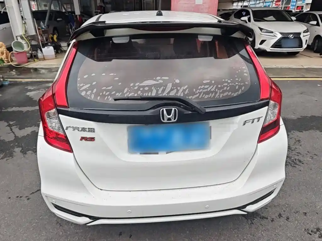 Honda Fit — фото 6