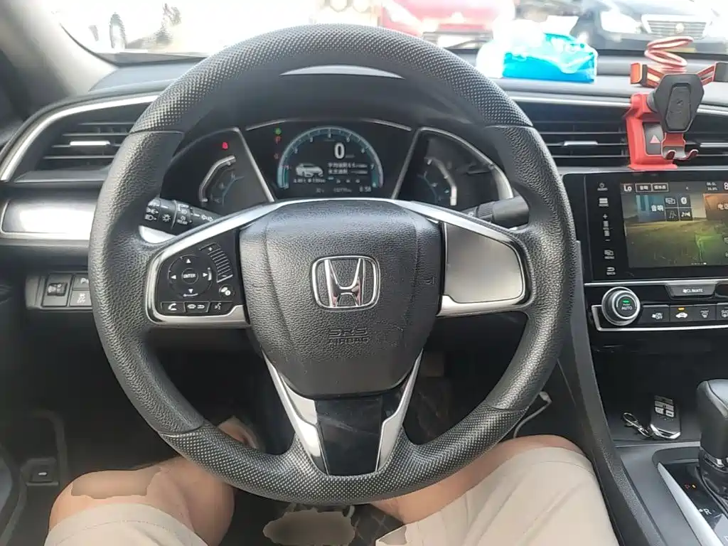 Honda Civic — фото 11