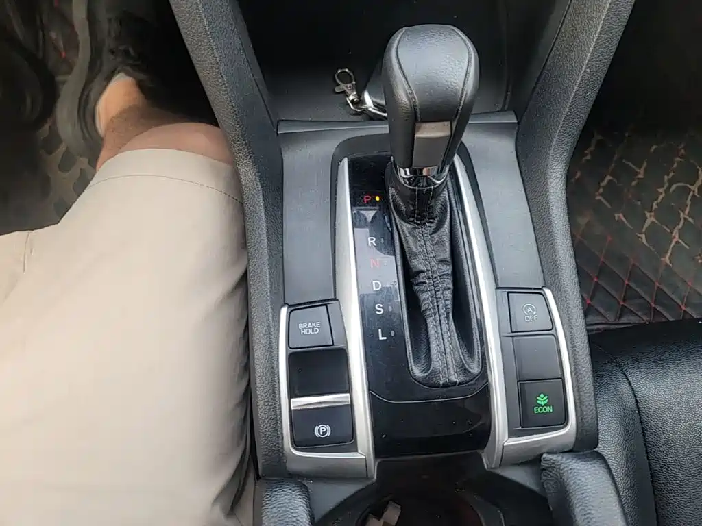 Honda Civic — фото 14