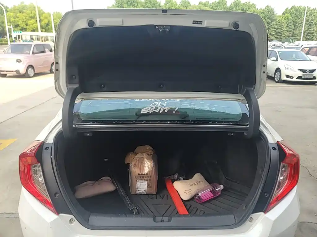 Honda Civic — фото 19