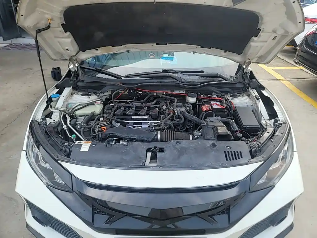 Honda Civic — фото 20