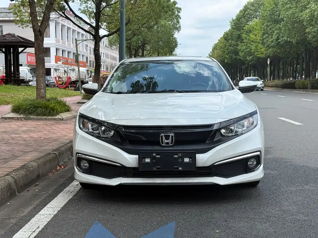 Honda Civic — фото 2
