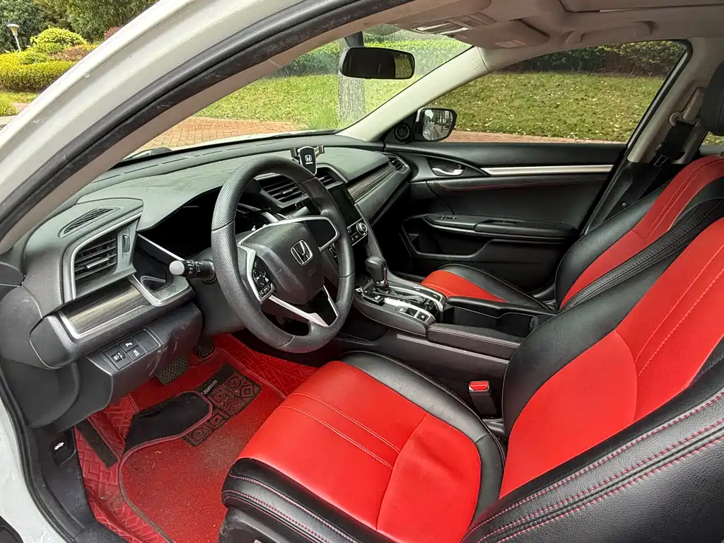 Honda Civic — фото 4