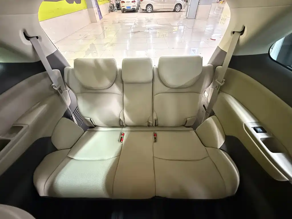 Honda Odyssey — фото 17