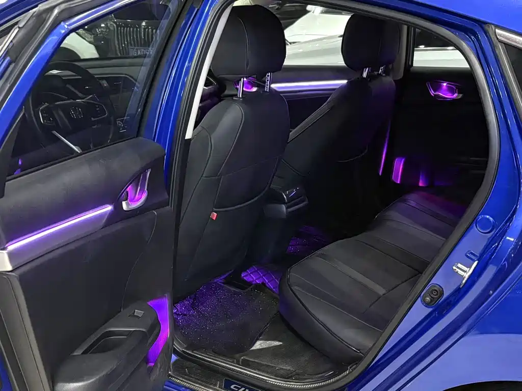Honda Civic — фото 11