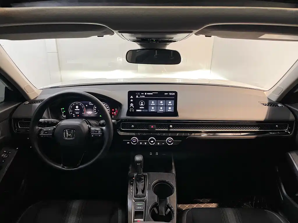 Honda Civic — фото 18