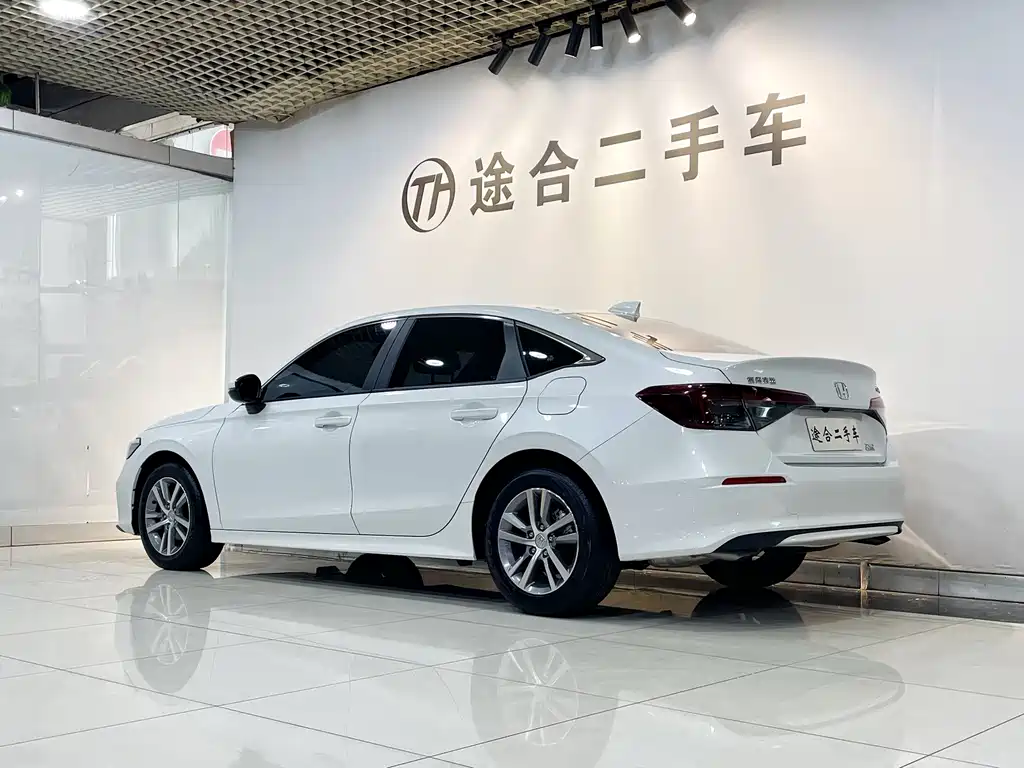 Honda Civic — фото 6