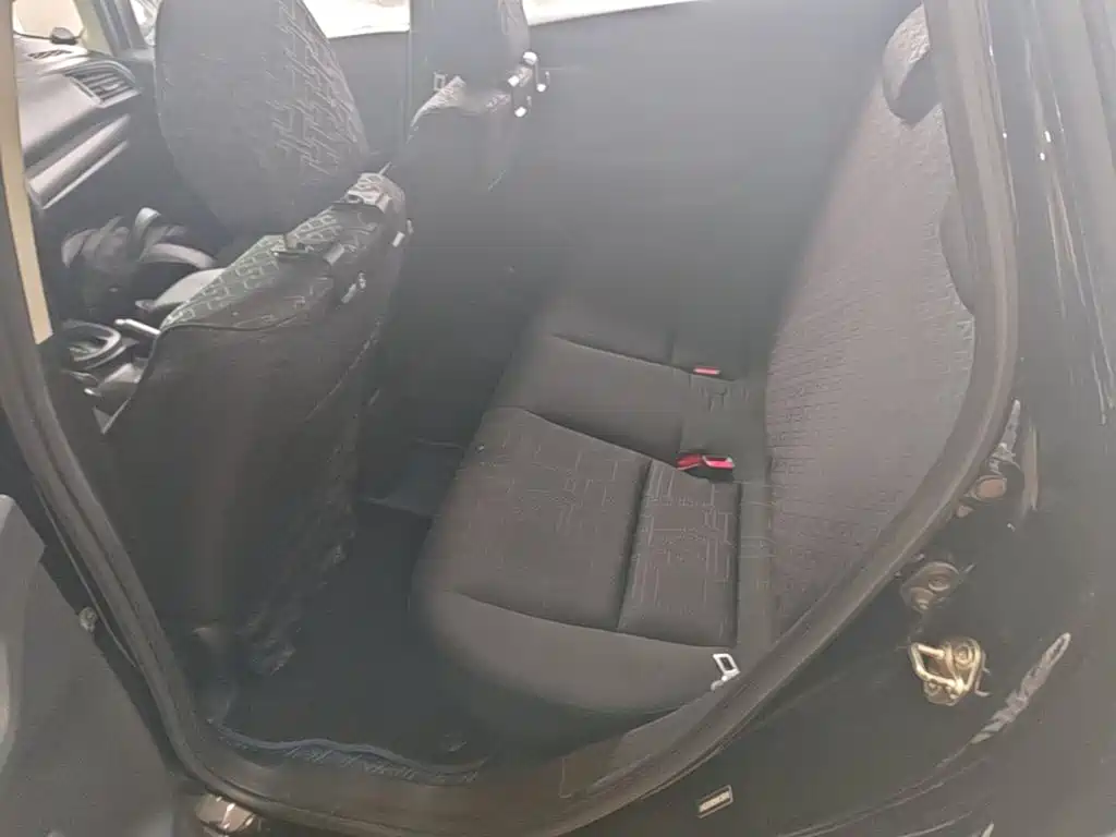 Honda Fit — фото 17