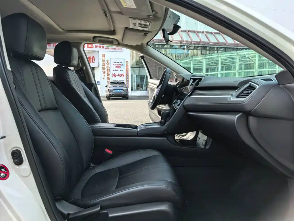Honda Civic — фото 8