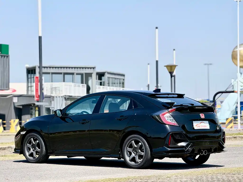 Honda Civic — фото 4