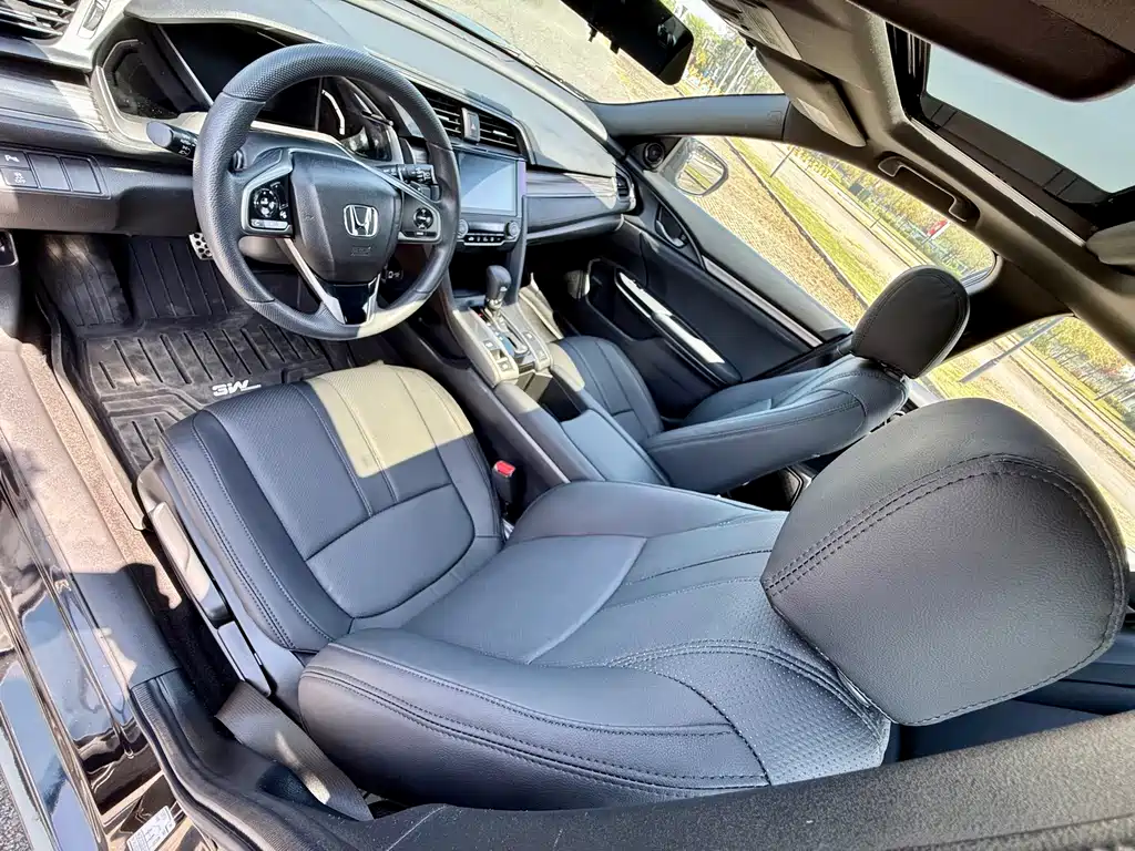 Honda Civic — фото 7