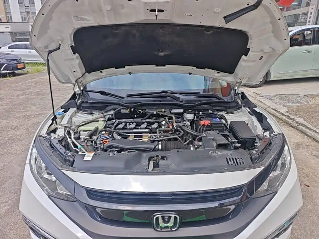 Honda Civic — фото 20