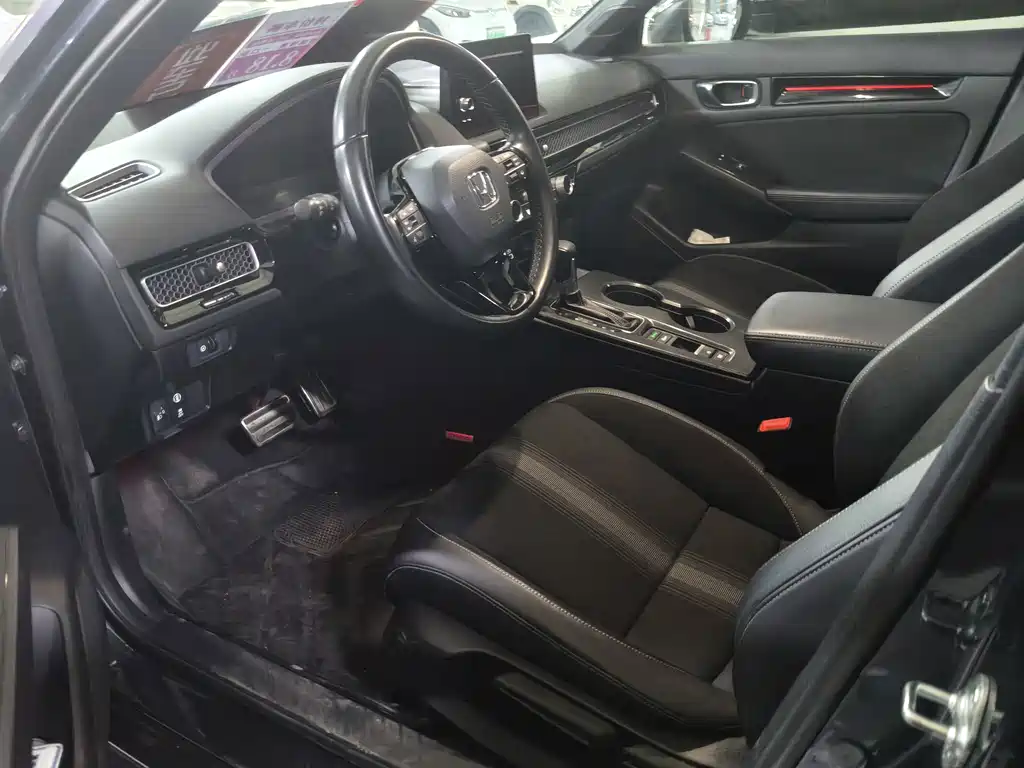 Honda Civic — фото 13