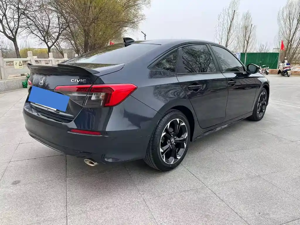 Honda Civic — фото 6