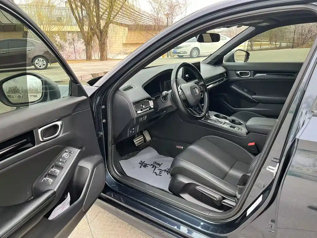 Honda Civic — фото 9