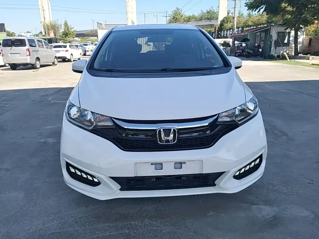 Honda Fit — фото 3