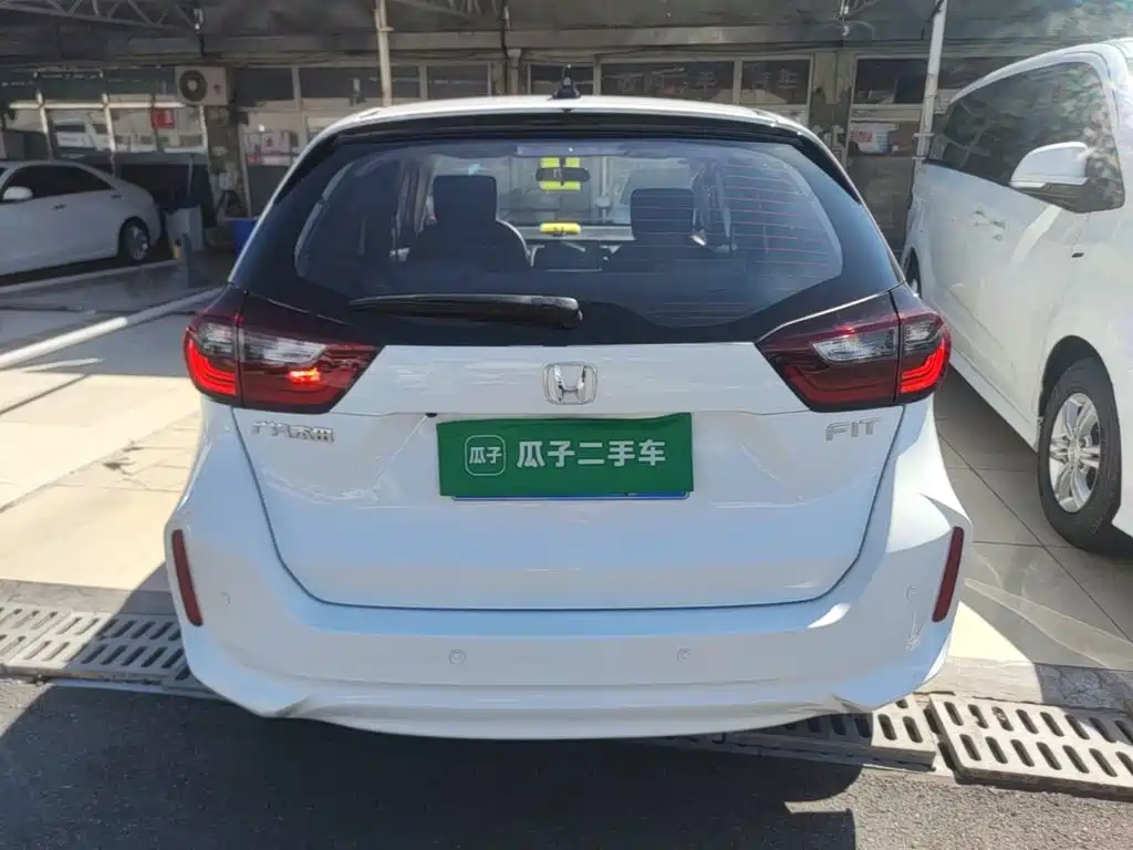 Honda Fit — фото 6
