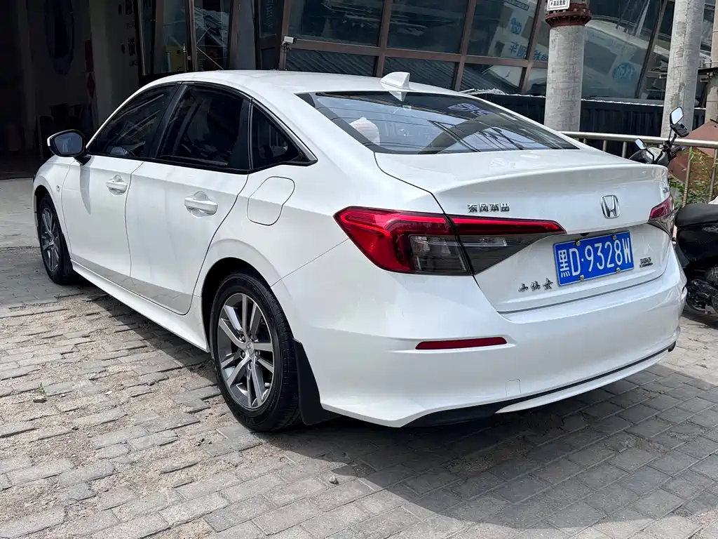 Honda Civic — фото 6