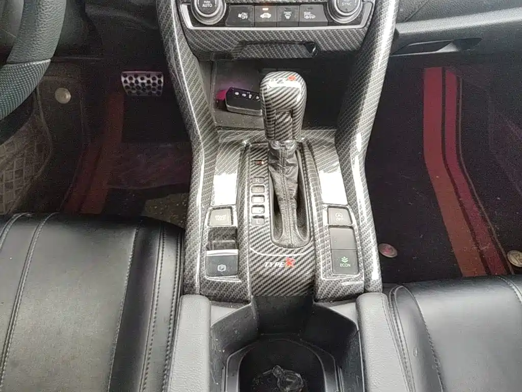 Honda Civic — фото 14