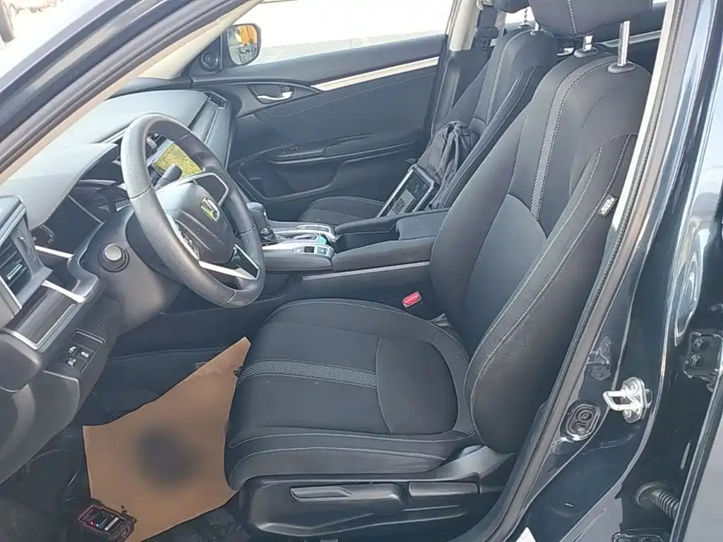 Honda Civic — фото 15