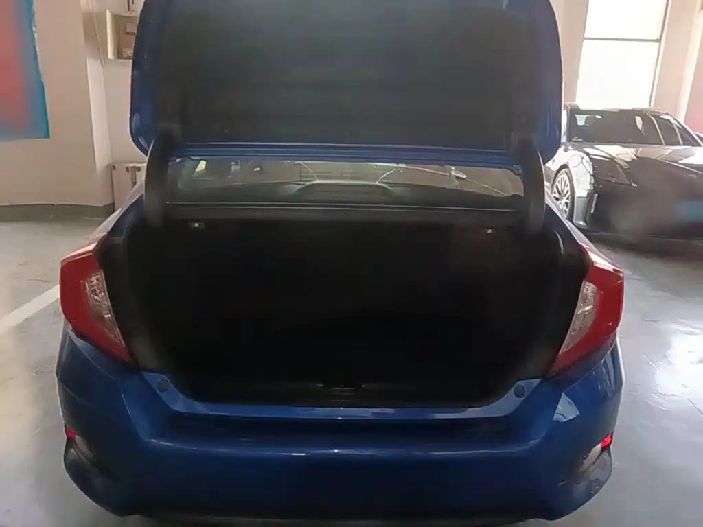 Honda Civic — фото 19