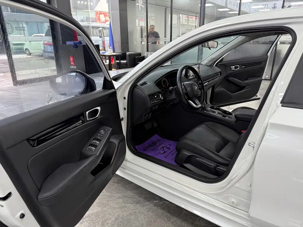 Honda Civic — фото 4