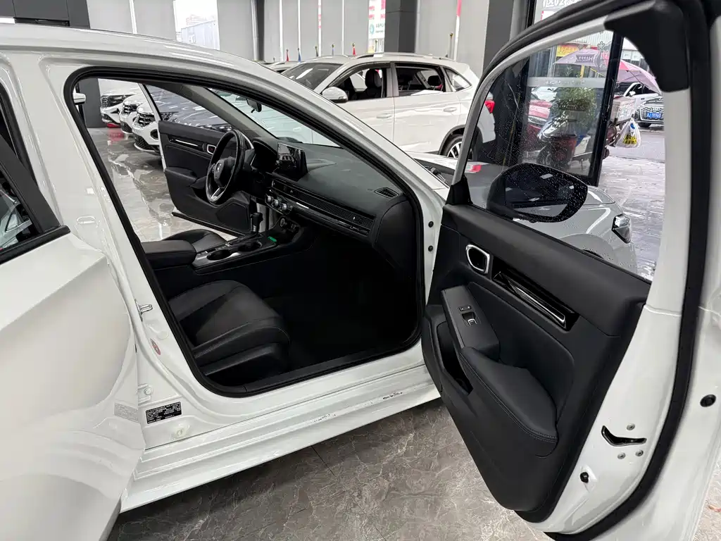 Honda Civic — фото 9