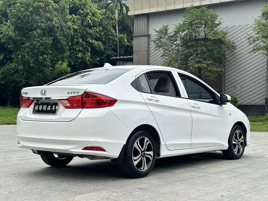 Honda City — фото 6