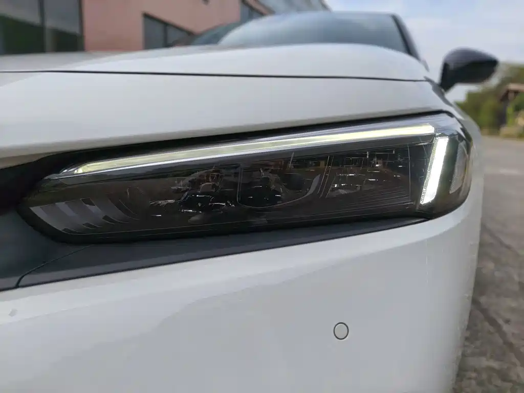 Honda Civic — фото 17