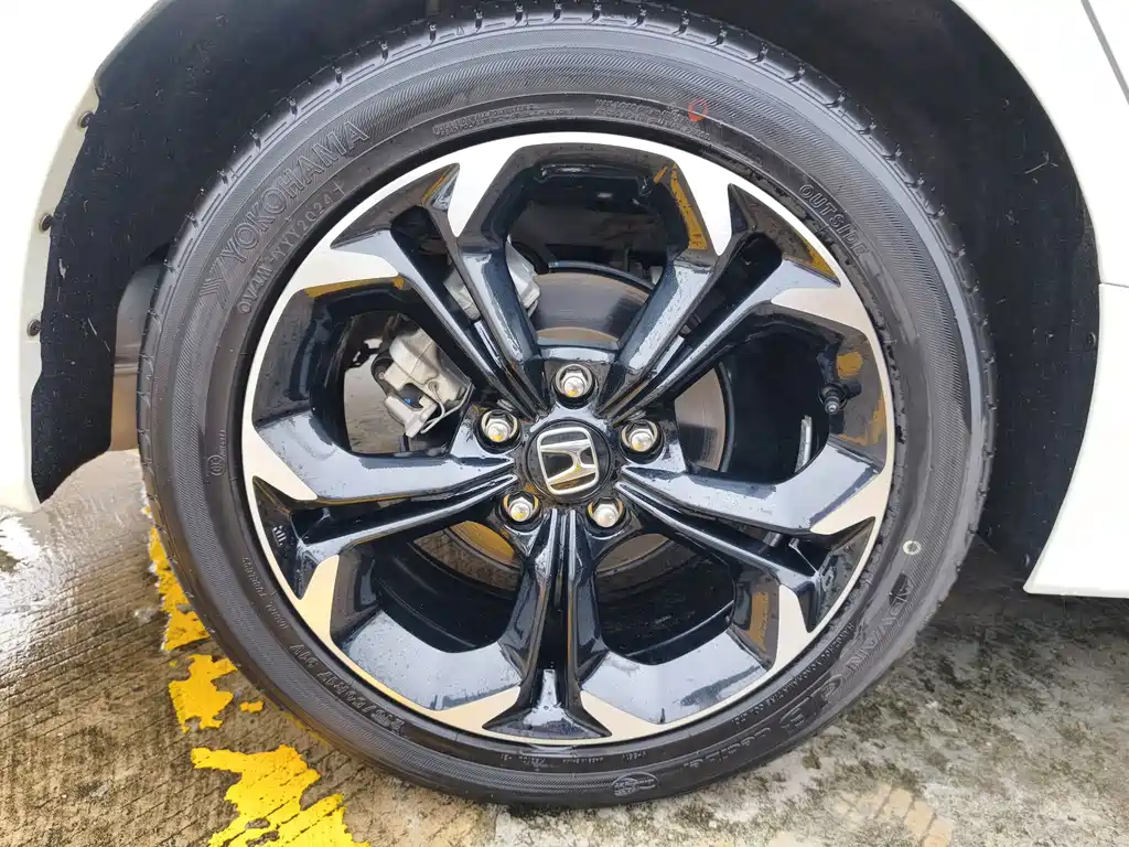 Honda Civic — фото 19