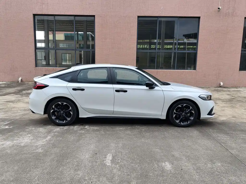 Honda Civic — фото 4