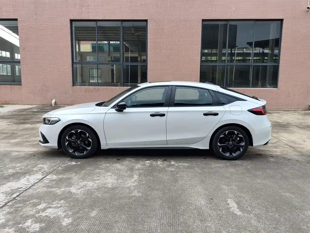 Honda Civic — фото 5