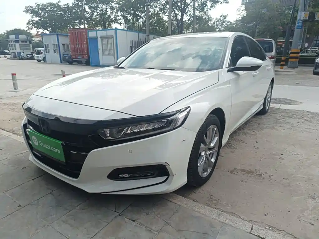 Honda Accord — фото 2