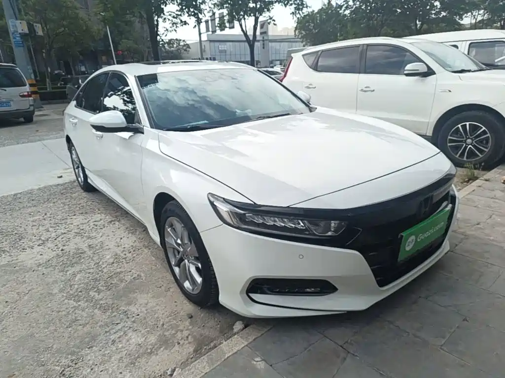 Honda Accord — фото 4
