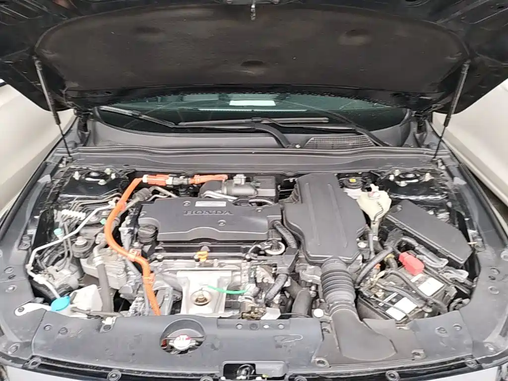 Honda Accord — фото 20