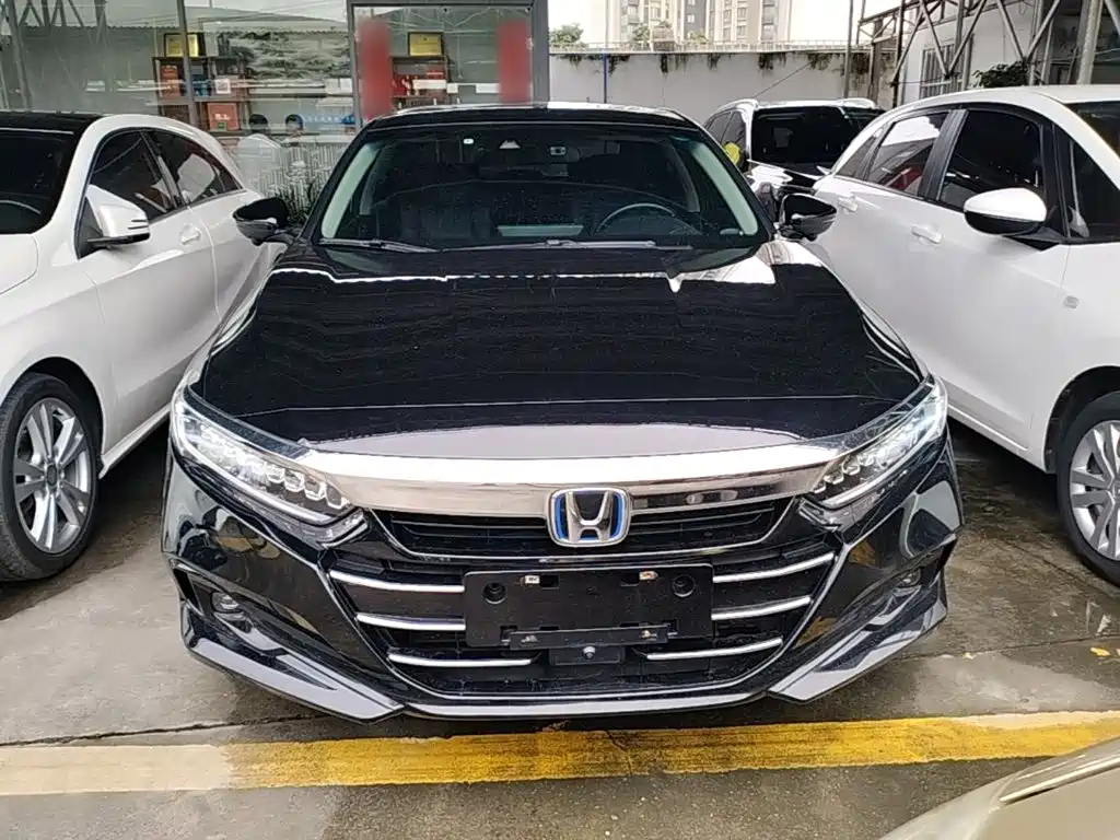 Honda Accord — фото 3