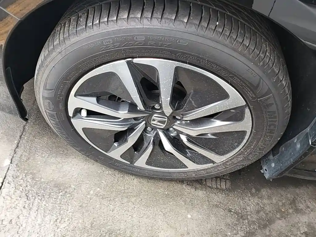 Honda Accord — фото 23