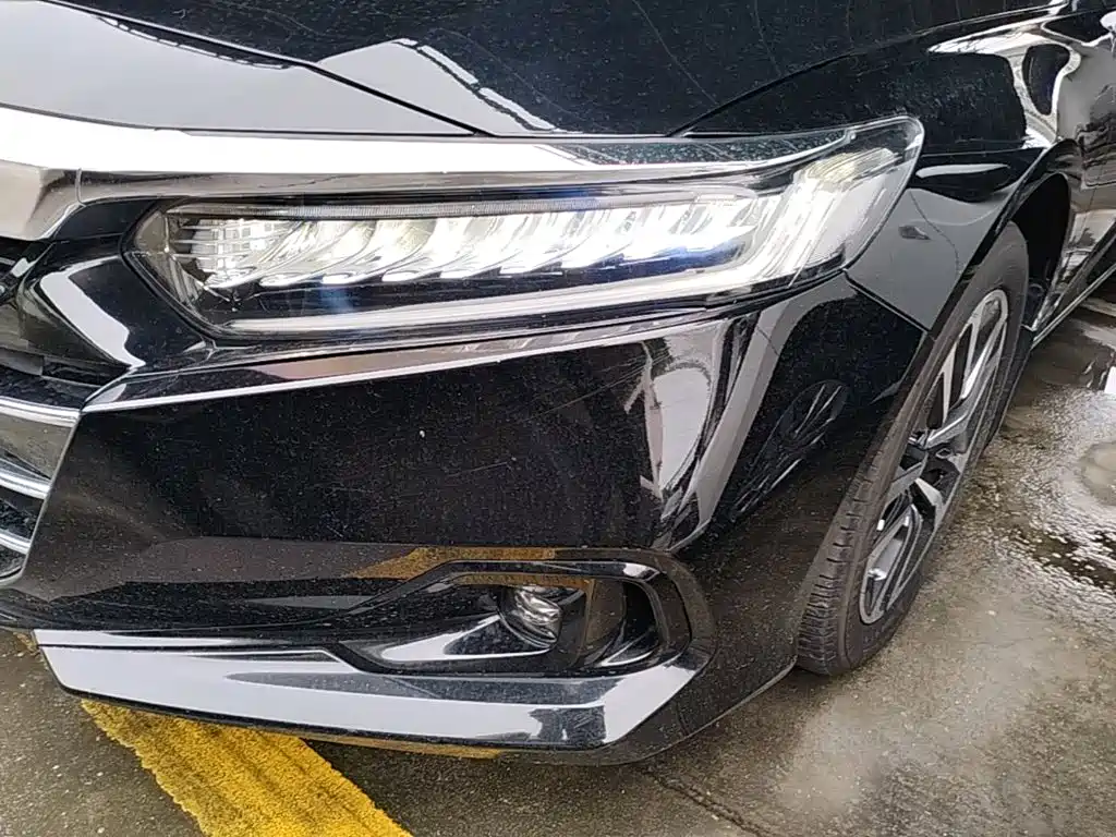 Honda Accord — фото 24
